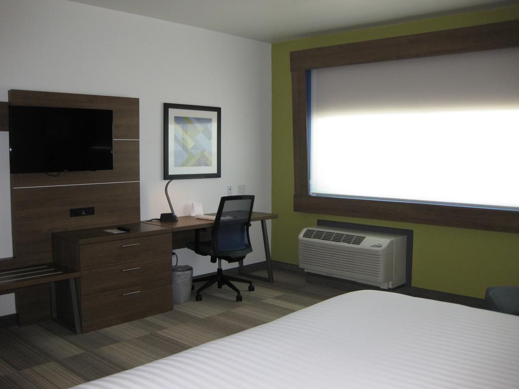 Holiday Inn Express & Suites - Houston Nw - Cypress Grand Pky By Ihg Zewnętrze zdjęcie