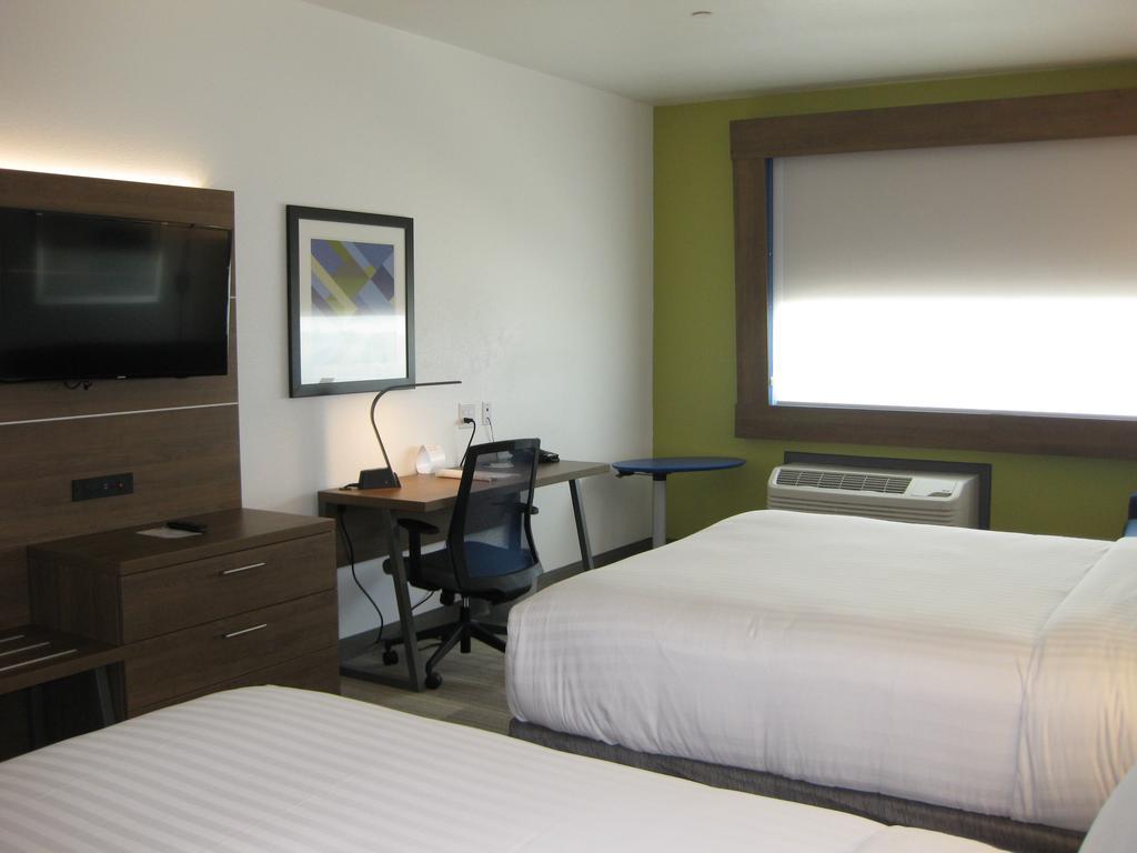Holiday Inn Express & Suites - Houston Nw - Cypress Grand Pky By Ihg Zewnętrze zdjęcie
